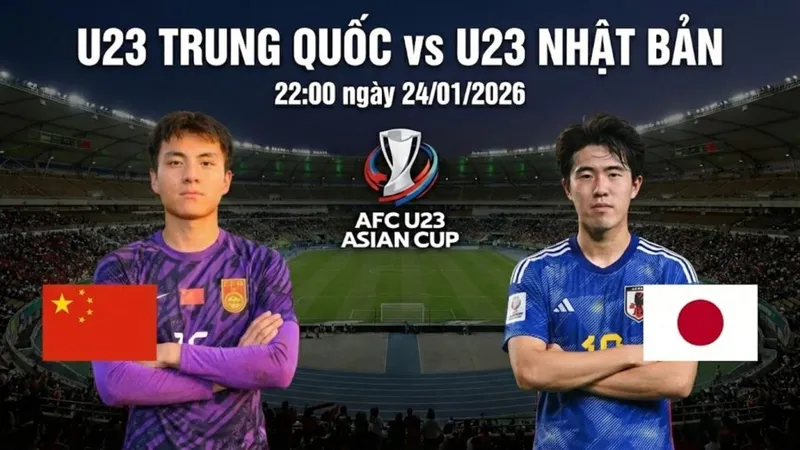 Cầu thủ U23 Trung Quốc và U23 Nhật Bản đang tranh chấp bóng Cầu thủ U23 Trung Quốc và U23 Nhật Bản đang tranh chấp bóng